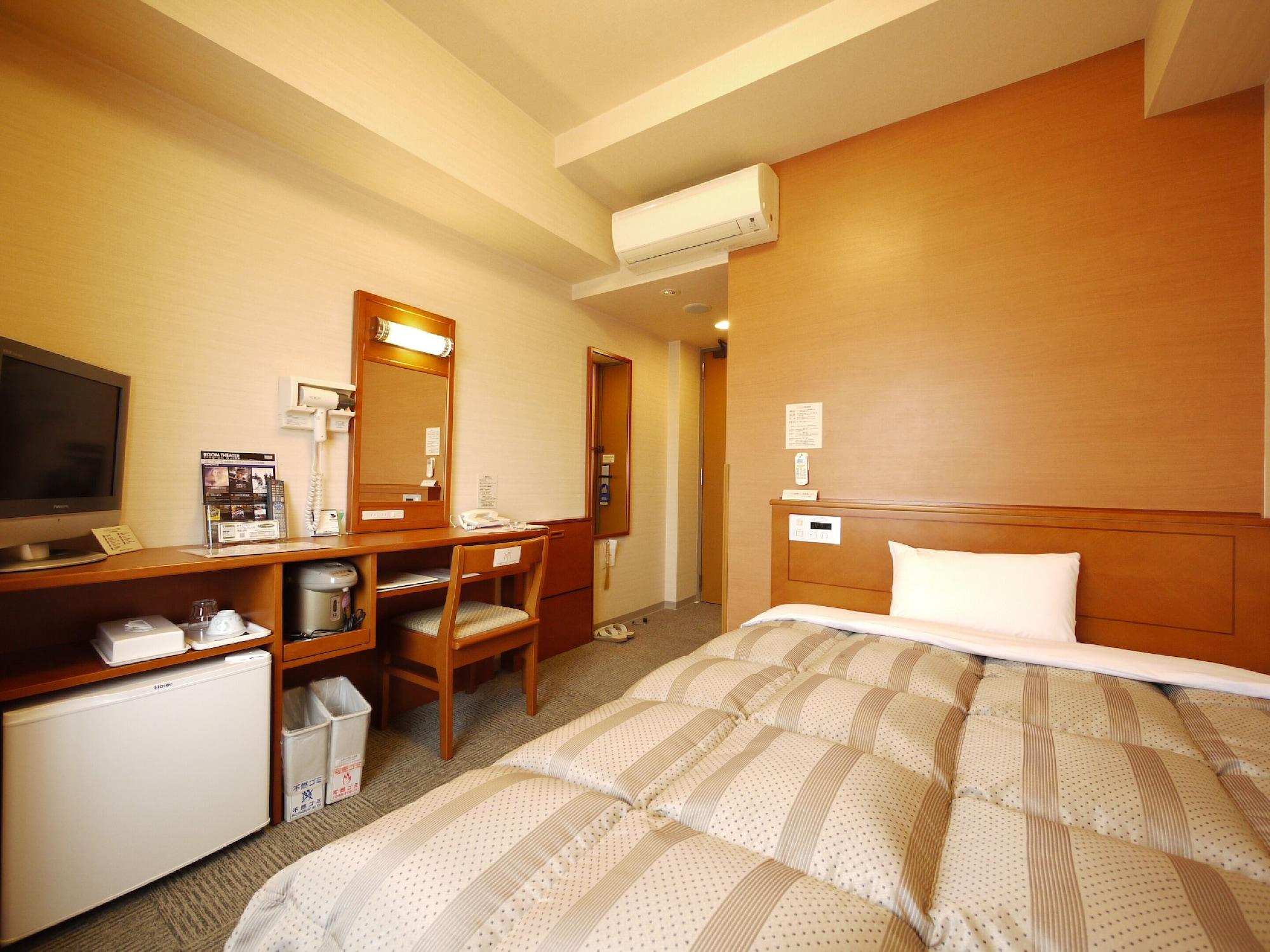 Hotel Route-Inn Chiryu -Kokudou 1 Gou- Екстериор снимка