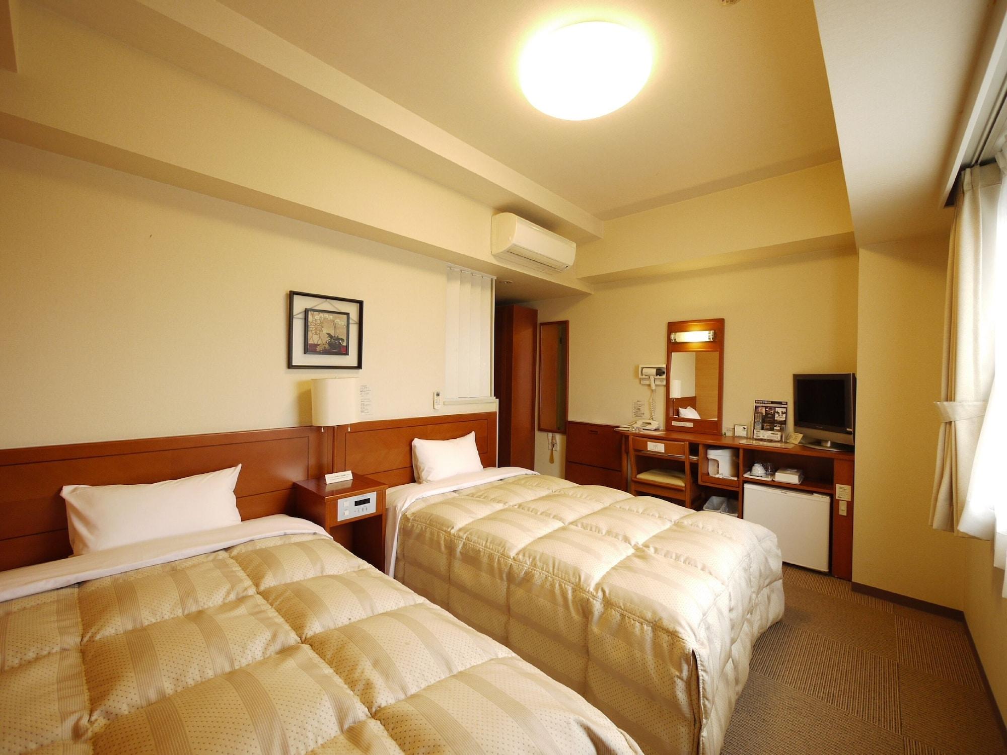 Hotel Route-Inn Chiryu -Kokudou 1 Gou- Екстериор снимка