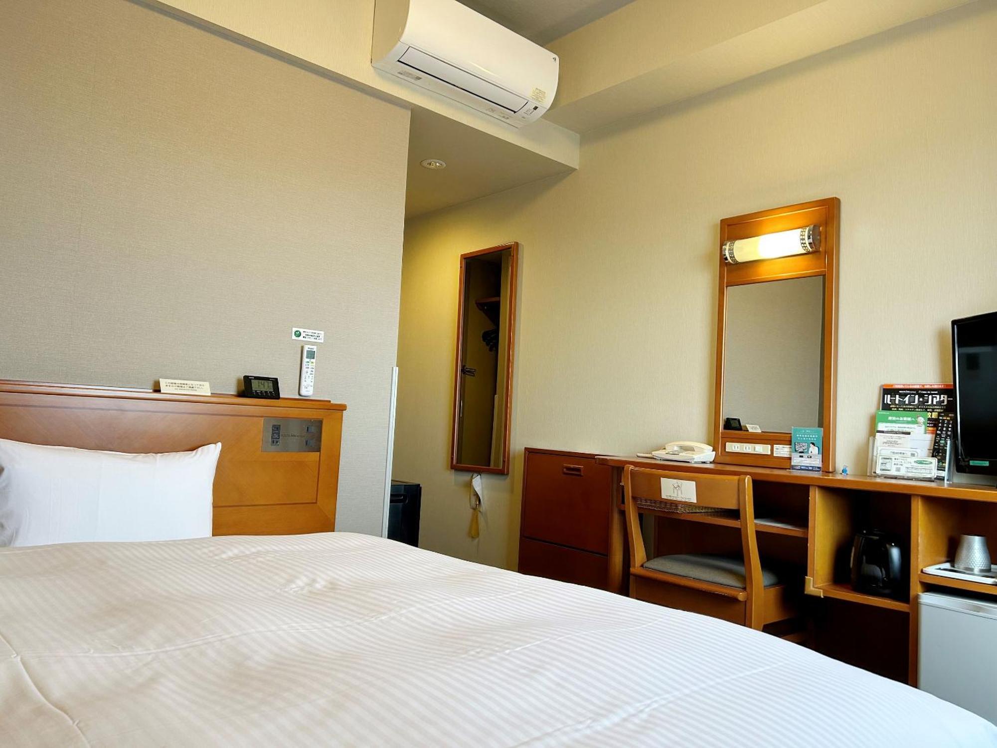 Hotel Route-Inn Chiryu -Kokudou 1 Gou- Екстериор снимка