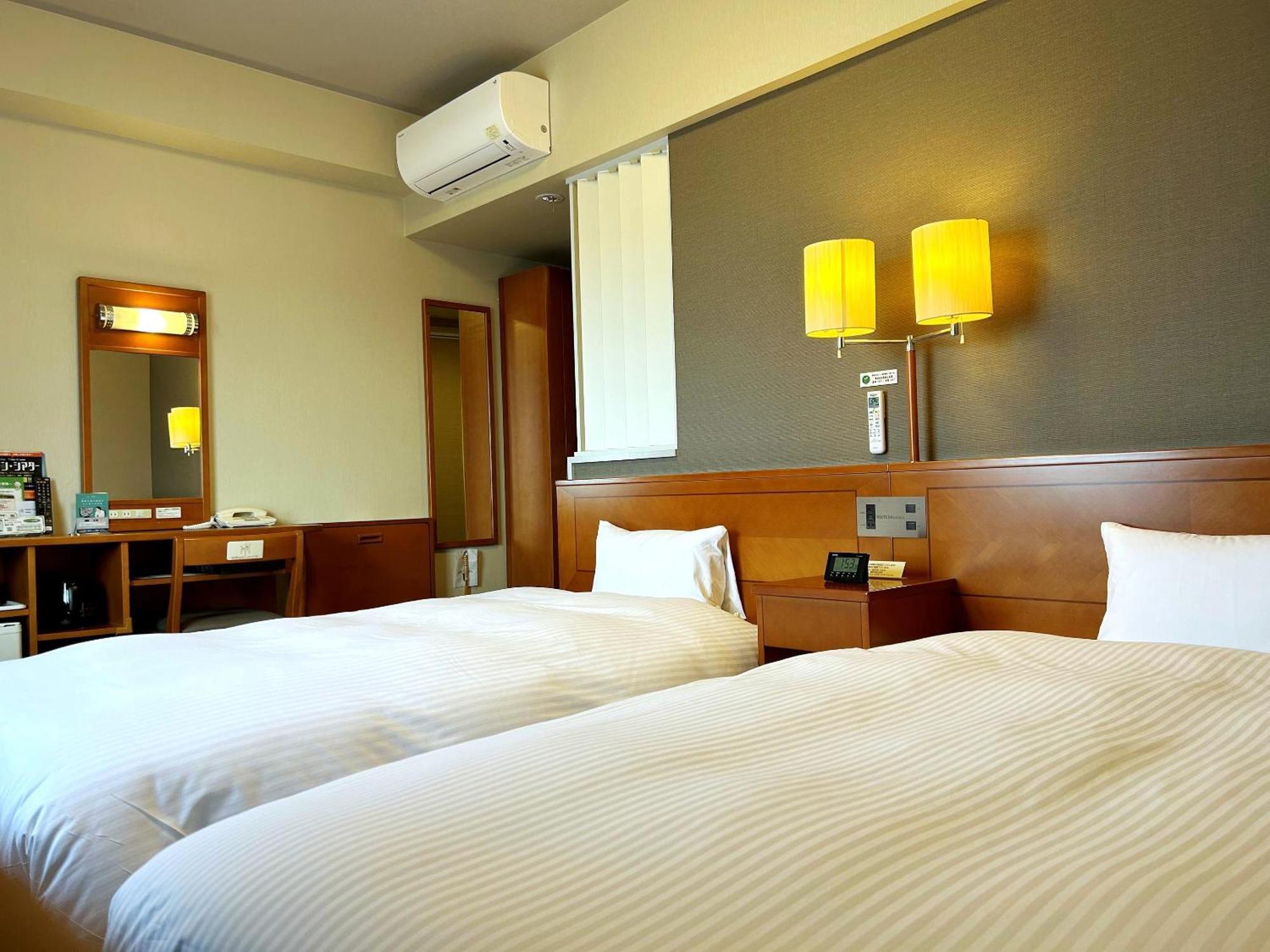 Hotel Route-Inn Chiryu -Kokudou 1 Gou- Екстериор снимка